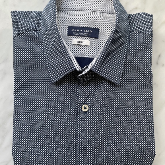 Dress shirt, size M - Picture 4 of 4